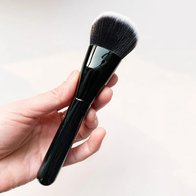Liquid Foundation Blending Brush