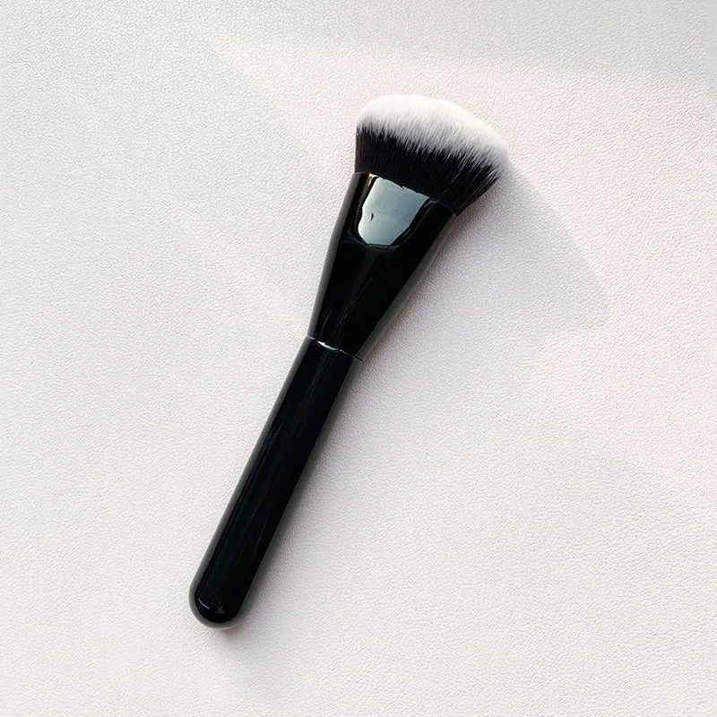Liquid Foundation Blending Brush