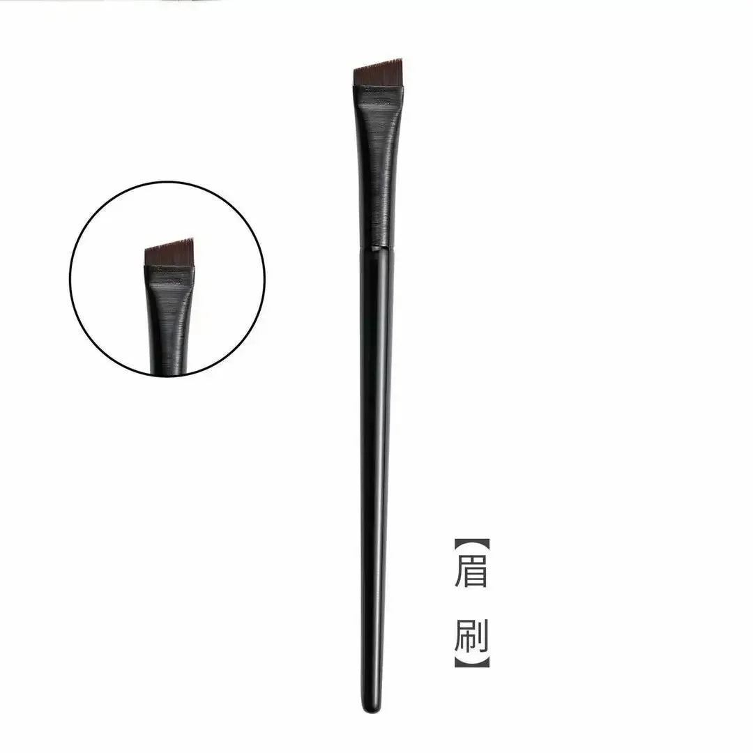 Flat Eyebrow & Eyeliner Brush